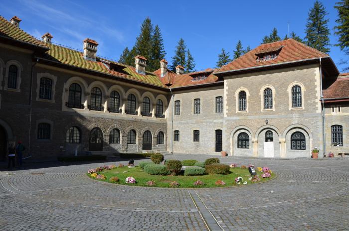 Castelul Cantacuzino Busteni (29)